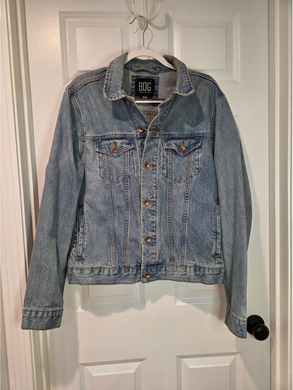 BDG Medium Wash Denim Jacket Size M